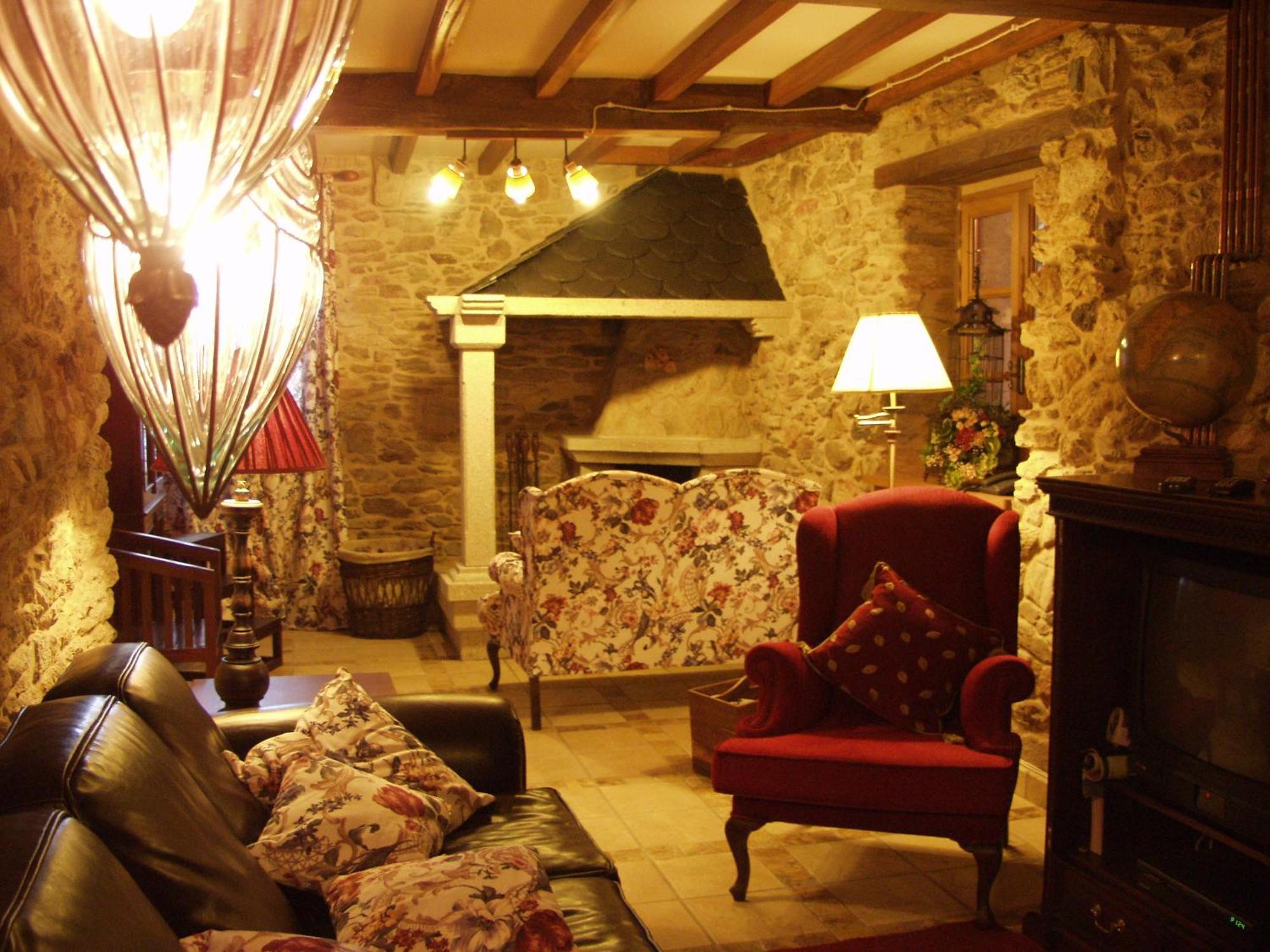 Casa Almoina Guest House Viveiro Luaran gambar